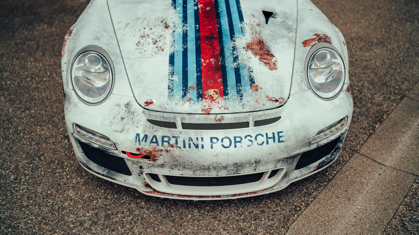 Covering Martini porsche 911 gt3 car wrap design sausheim