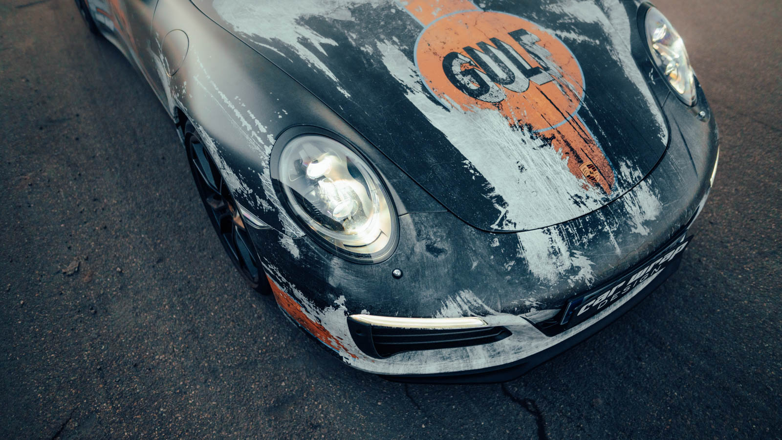 Total Covering Porsche 911 Gulf Car Wrap design Sausheim